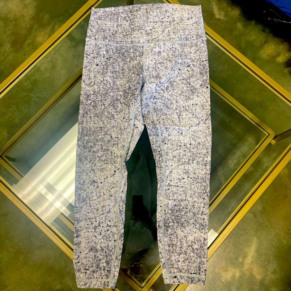 Lululemon | Wunder Under Tight | Size 10 | Color: Gray & White Static | 25”
